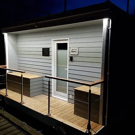 Prázdninový dům Hausboot Hecht *