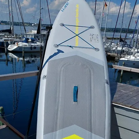 Hausboot Hecht Prázdninový dům *